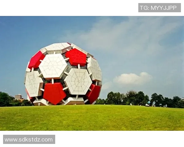 大连足球星光大道在哪里及其历史意义与文化价值解析