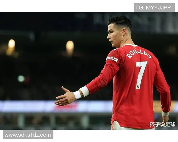 退役球星足球eg再现绿茵辉煌讲述荣耀与梦想的永恒传奇